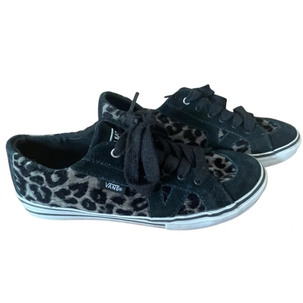 Vans Classic Velvet Animal Print Black Athletic Low Sneaker
